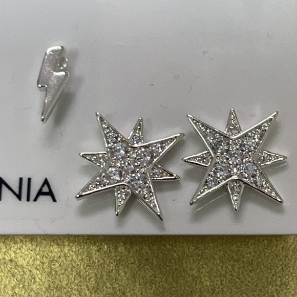 Brand new 3 pack Nine West cubic zirconia earrings. - Picture 5 of 11